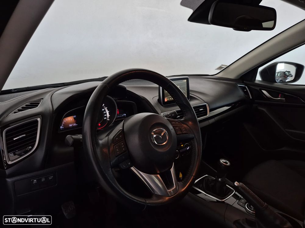 Mazda 3 1.5 Sky-G Evolve HS Navi - 15