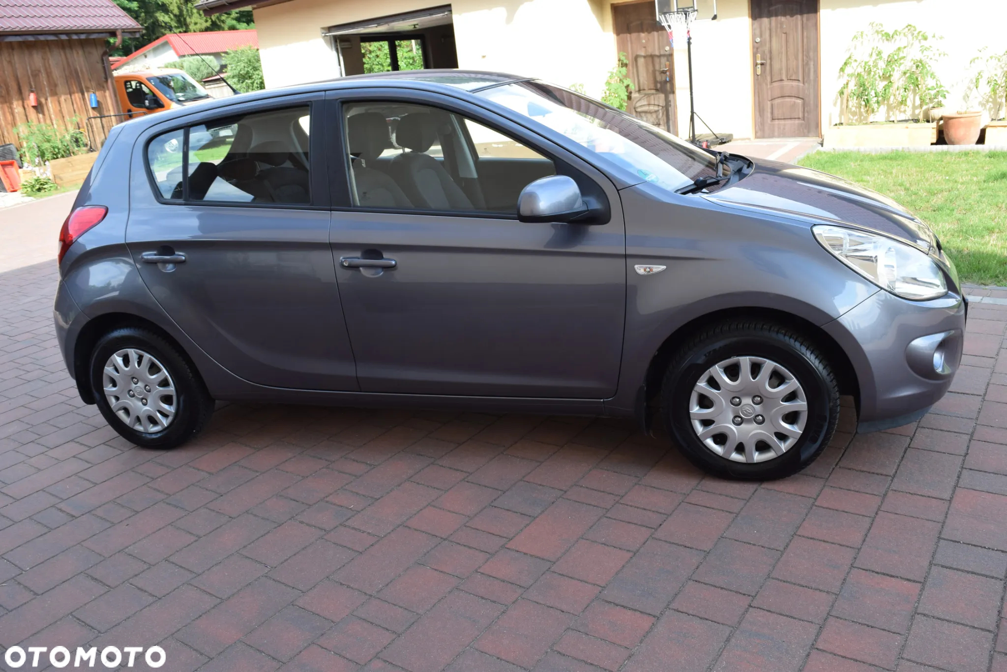 Hyundai i20 1.2 Classic + - 9