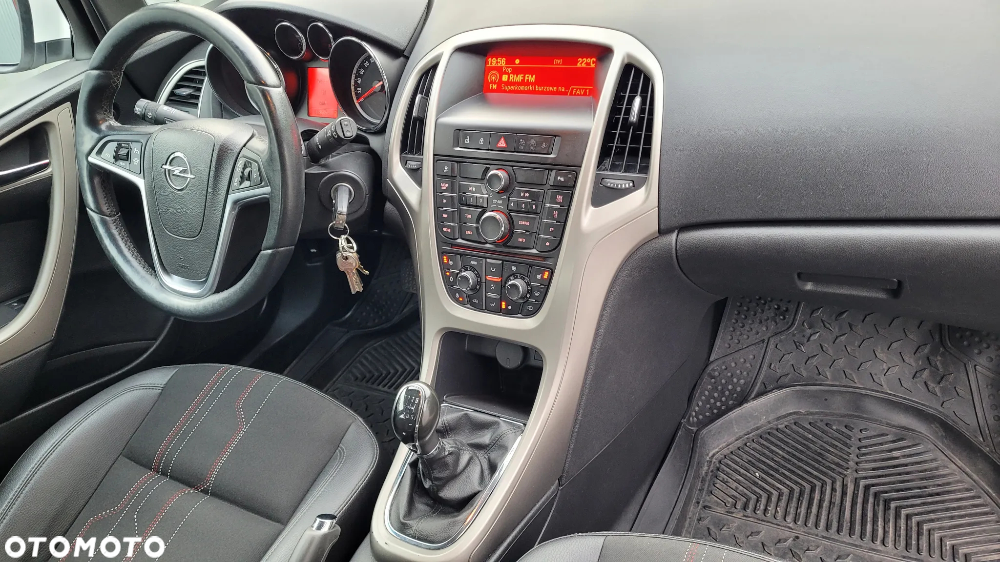 Opel Astra IV 1.4 T Sport - 10