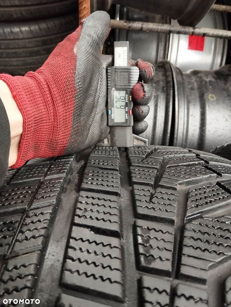 Hankook Winter icept evo2 SUV W320A 275 45 21 110 V XL 4szt. - 4