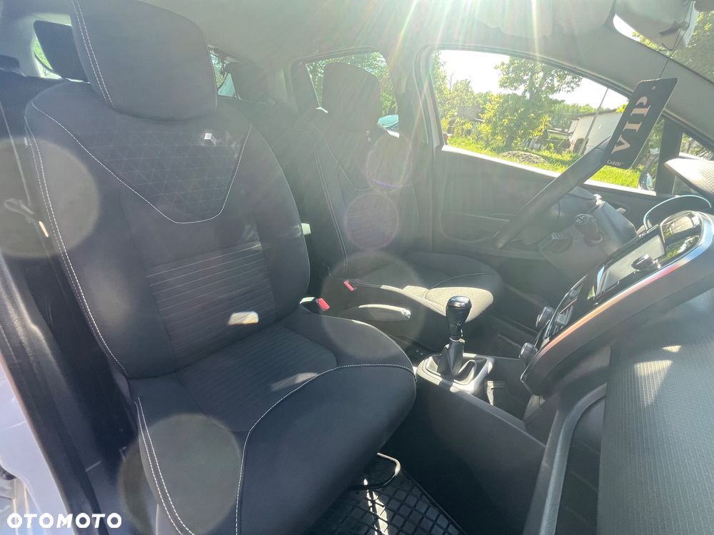 Renault Clio - 19