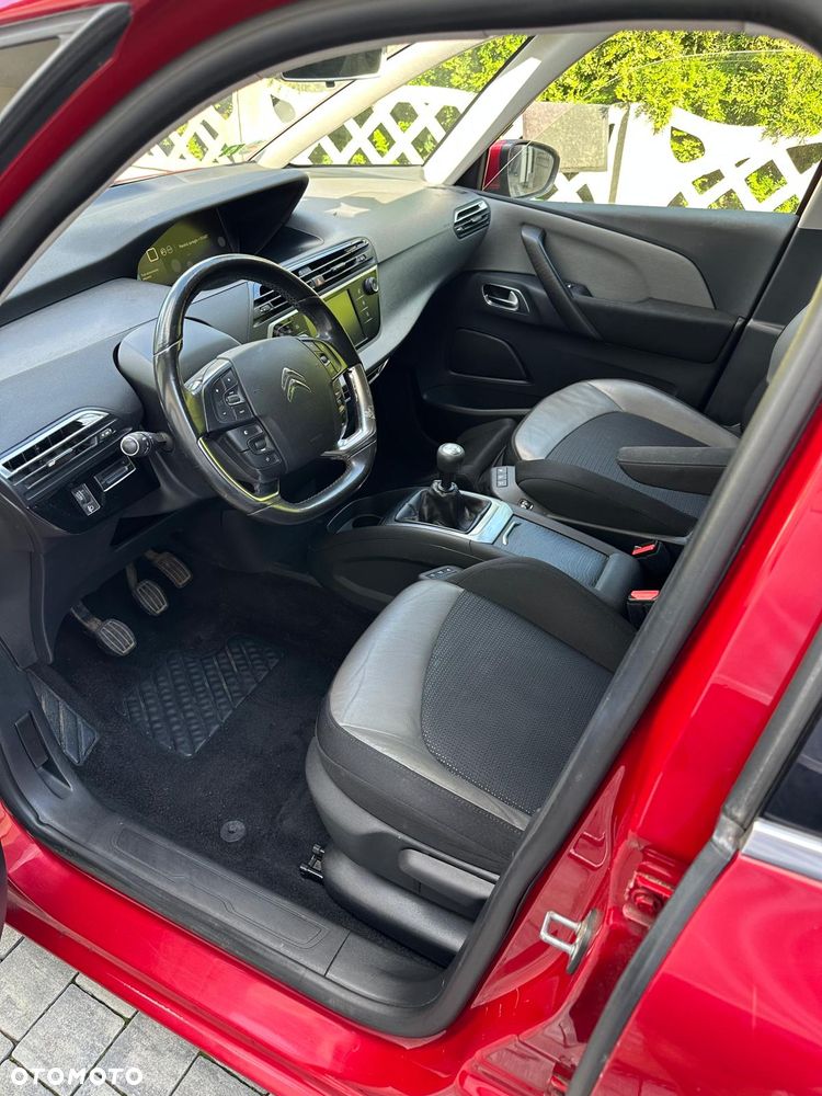 Citroën C4 Picasso 1.6 e-HDi Intensive - 17