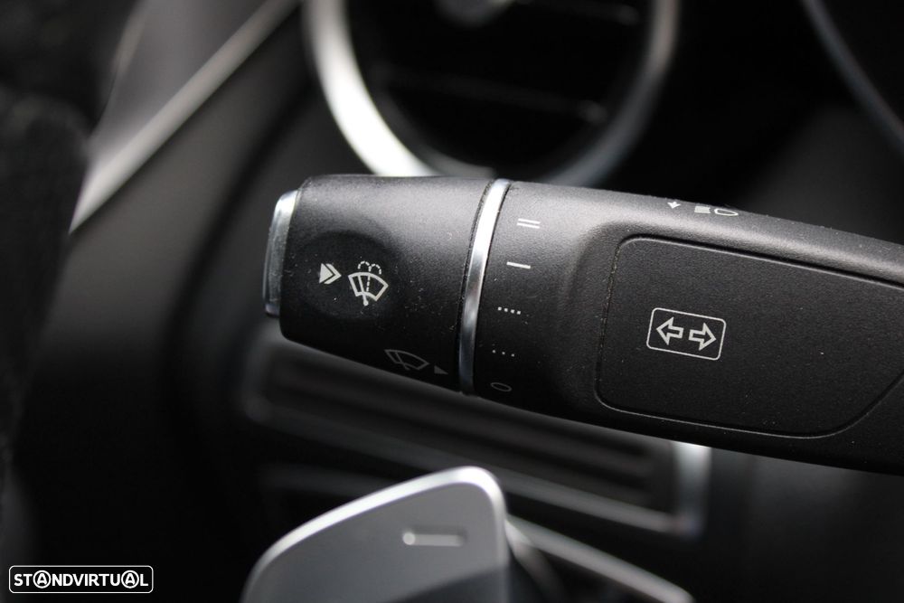 Mercedes-Benz C 180 d Station 9G-TRONIC AMG Line - 15