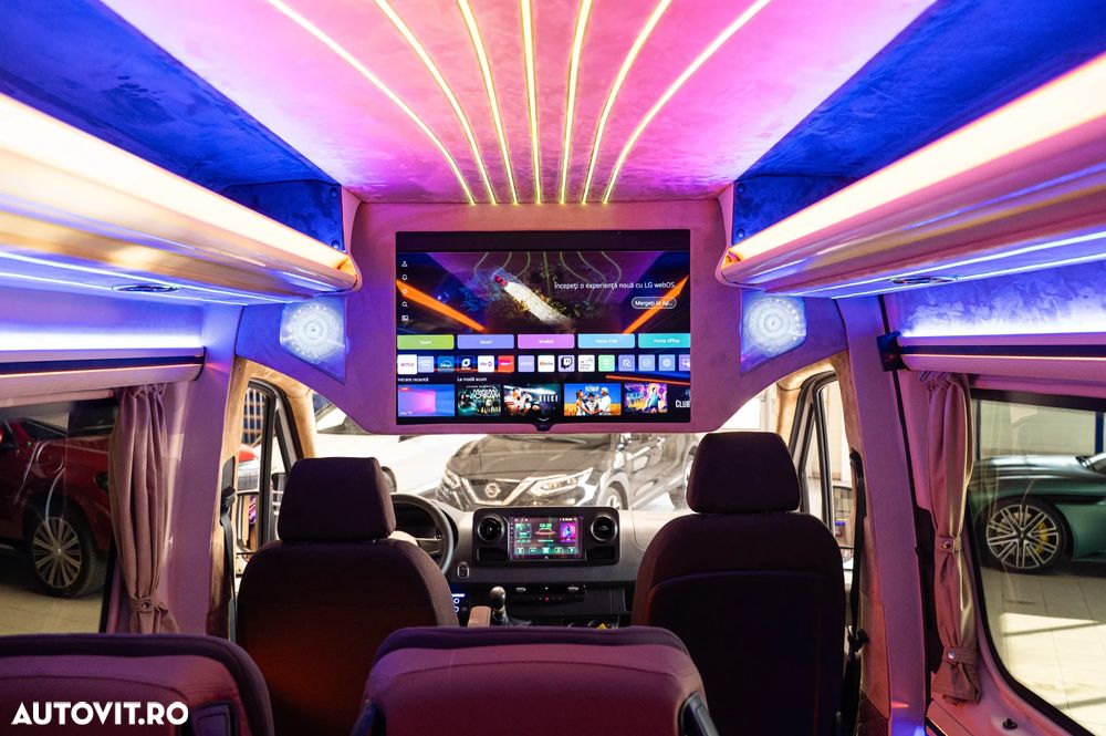 Mercedes-Benz Sprinter Long Custom - 15