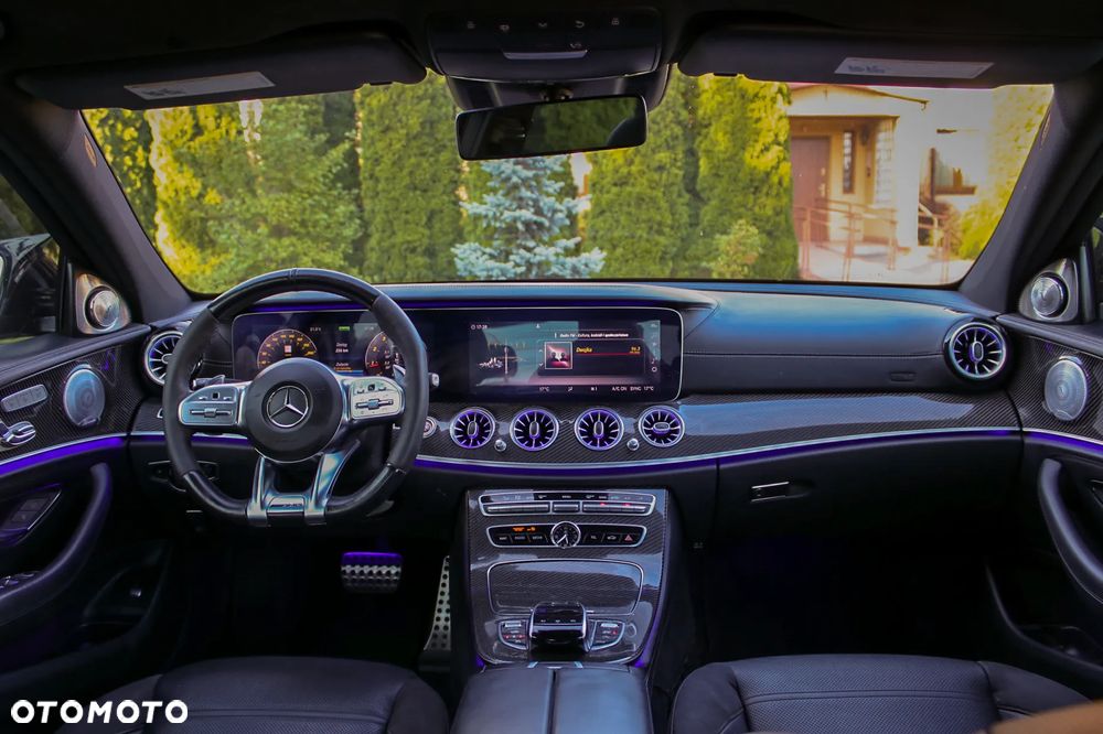 Mercedes-Benz Klasa E AMG 53 4Matic AMG Speedshift TCT-9G - 17