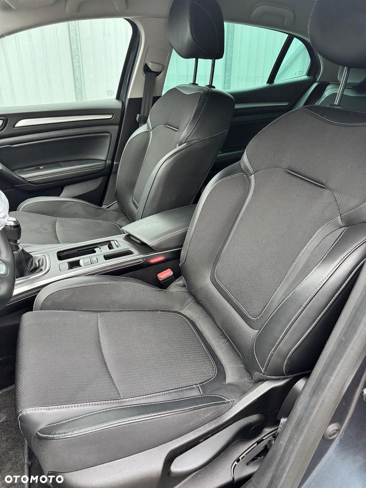 Renault Megane 1.3 TCe FAP Limited - 12