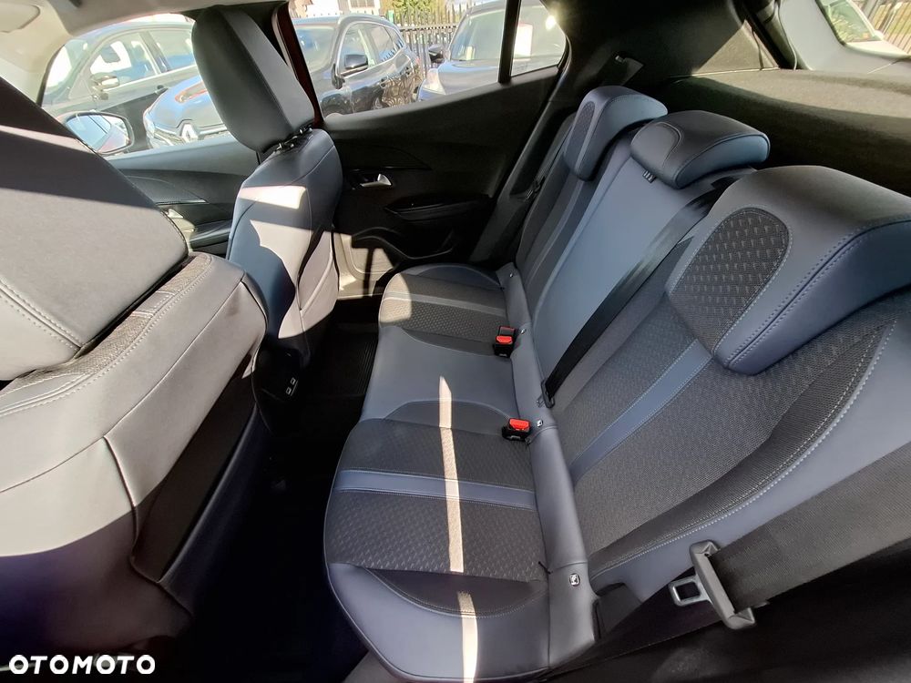 Peugeot 2008 1.5 BlueHDi Allure Pack S&S EAT8 - 15