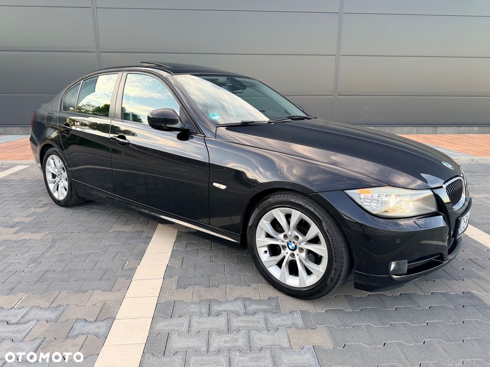 BMW Seria 3 320i Edition Exclusive - 2