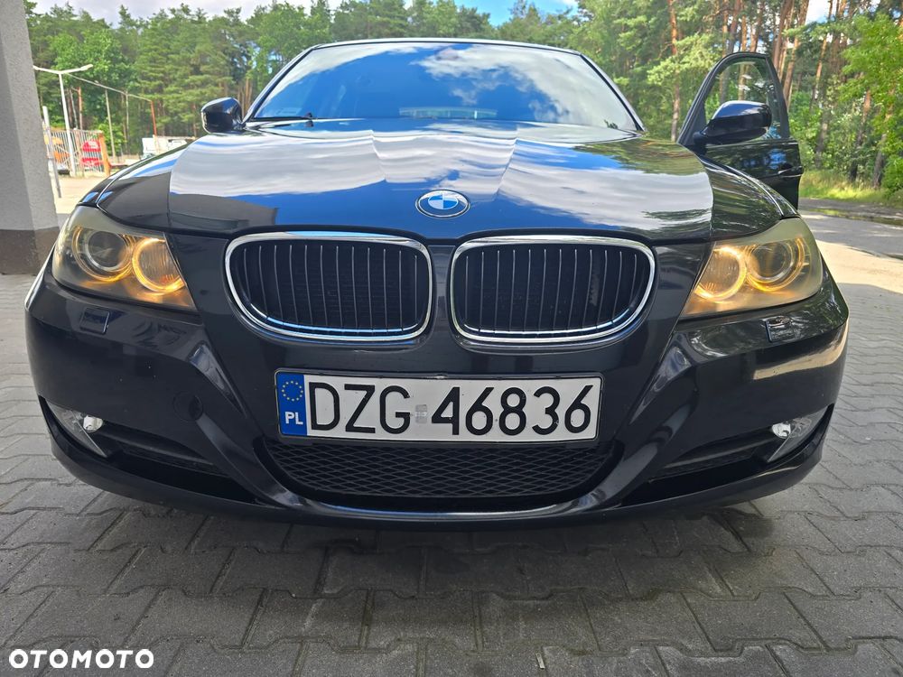 BMW Seria 3 320i - 18