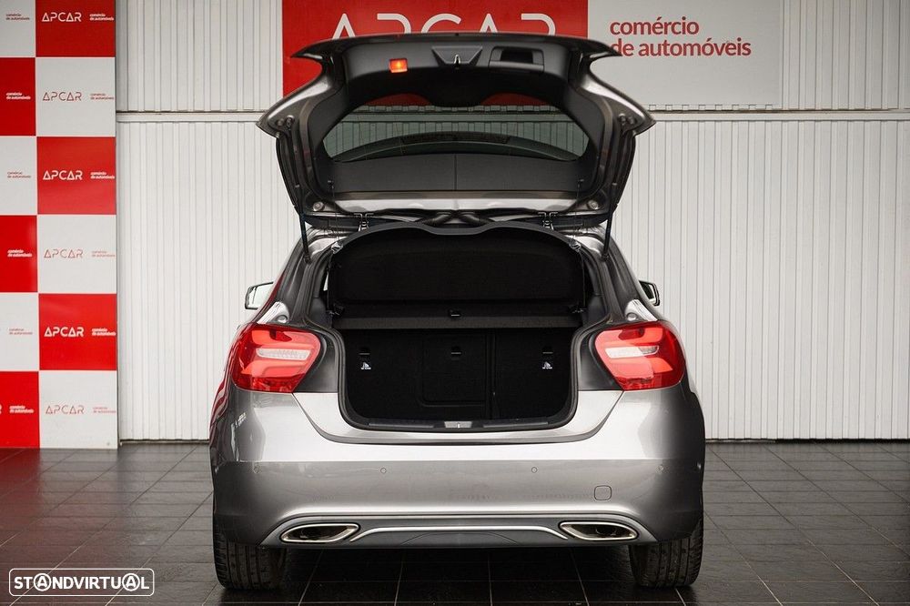 Mercedes-Benz A 180 d Urban - 16