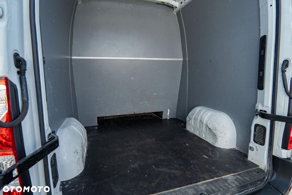 Renault Master - 29