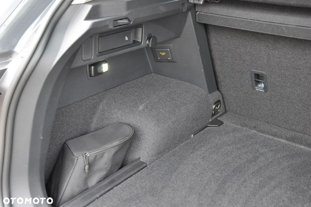 Volkswagen Tiguan 2.0 TDI SCR Elegance DSG - 33
