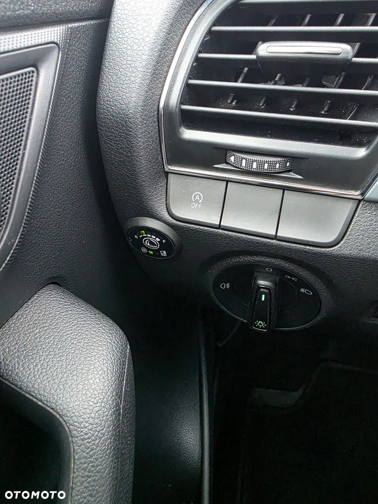 Skoda Fabia - 3
