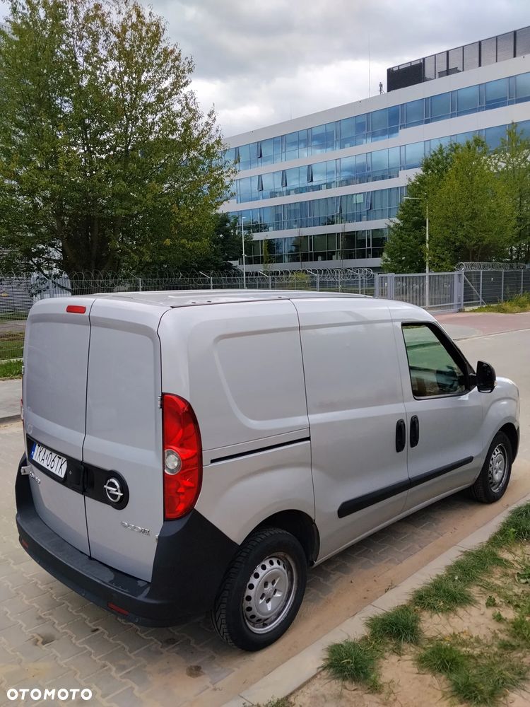 Opel Combo - 32