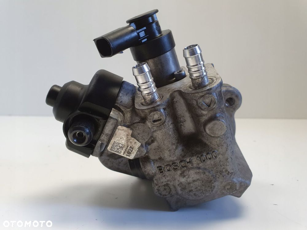 VW Passat B6 2.0 TDI POMPA PALIWA Wtryskowa 0928400768 - 4