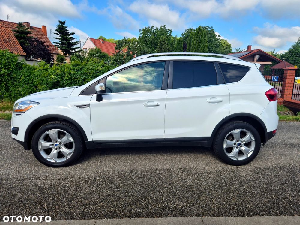 Ford Kuga 2.0 TDCi 4x4 Titanium - 4
