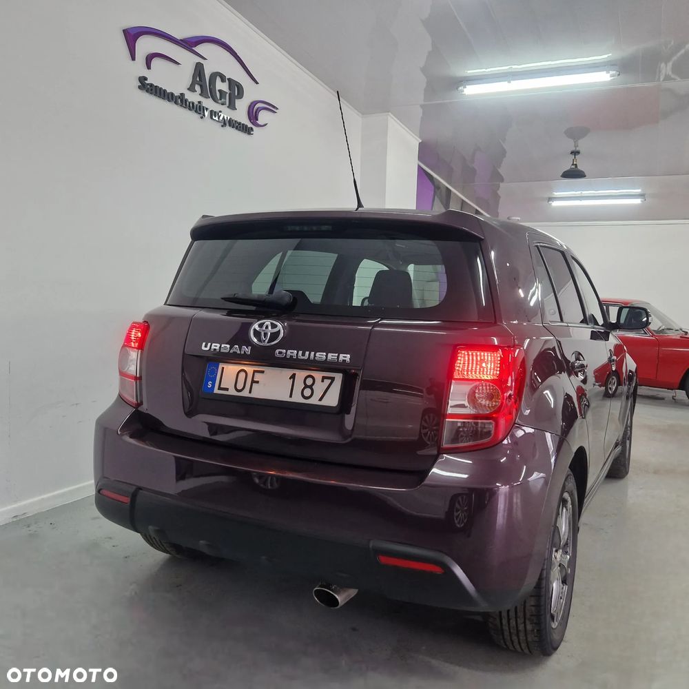 Toyota Urban Cruiser - 12