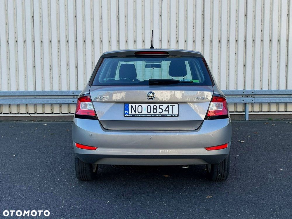 Skoda Fabia 1.0 Active - 8