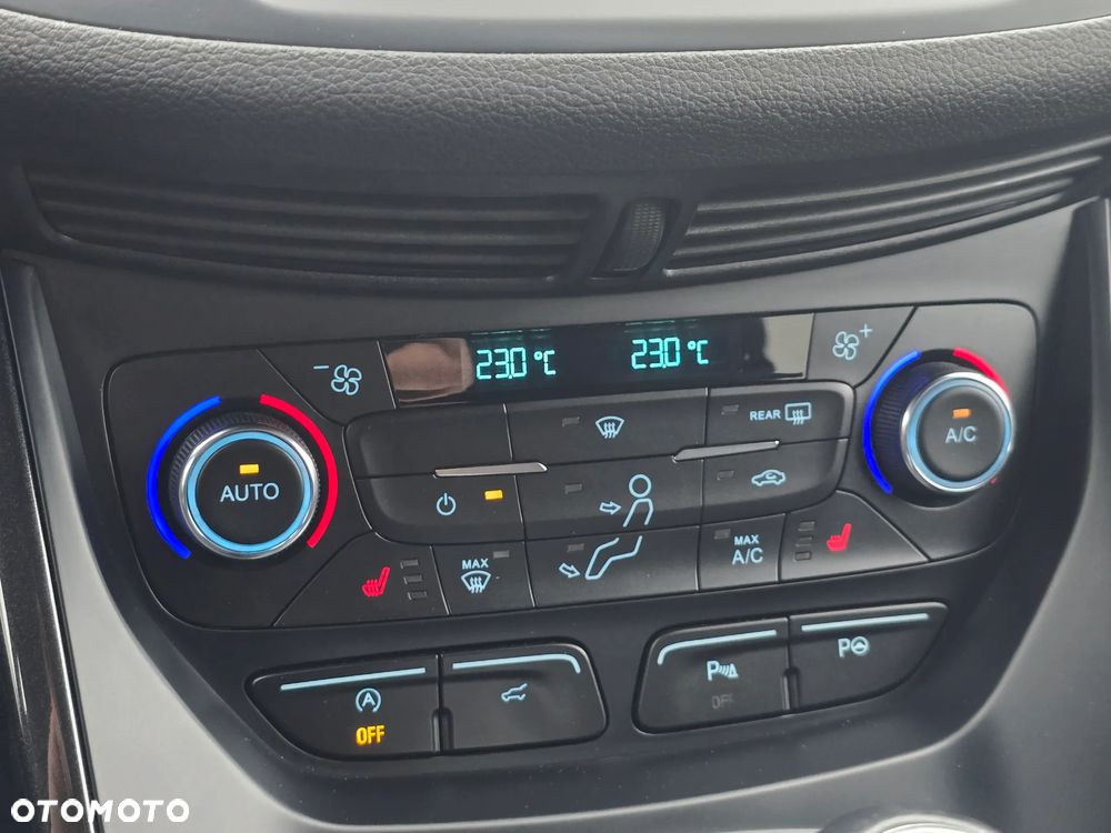 Ford Kuga 1.5 EcoBoost 2x4 ST-Line - 21