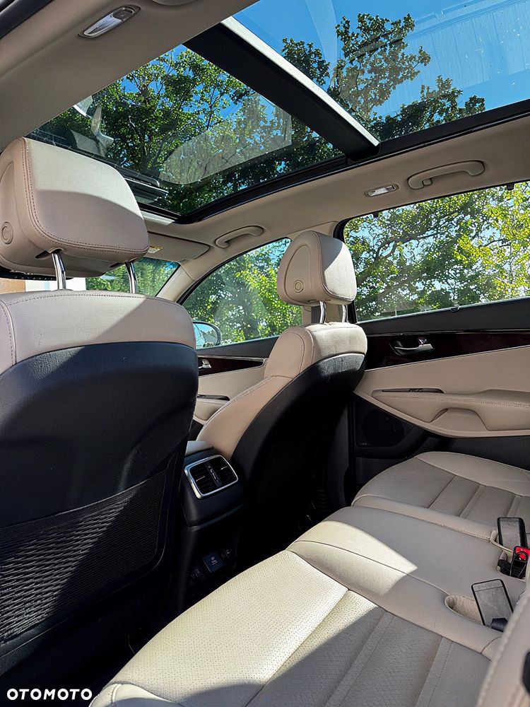 Kia Sorento - 5