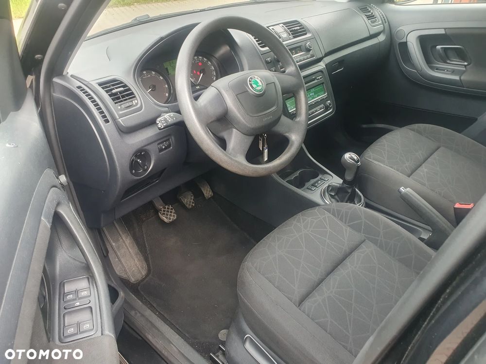 Skoda Roomster 1.2 TSI Comfort PLUS EDITION - 9