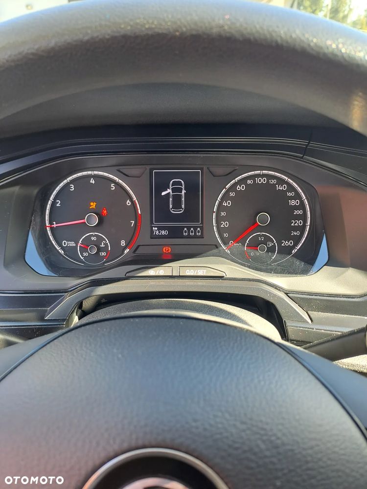 Volkswagen Polo 1.0 ACTIVE - 16