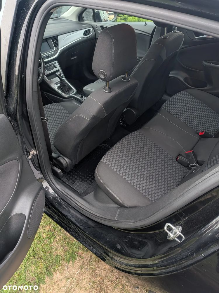 Opel Astra 1.4 T Enjoy - 12