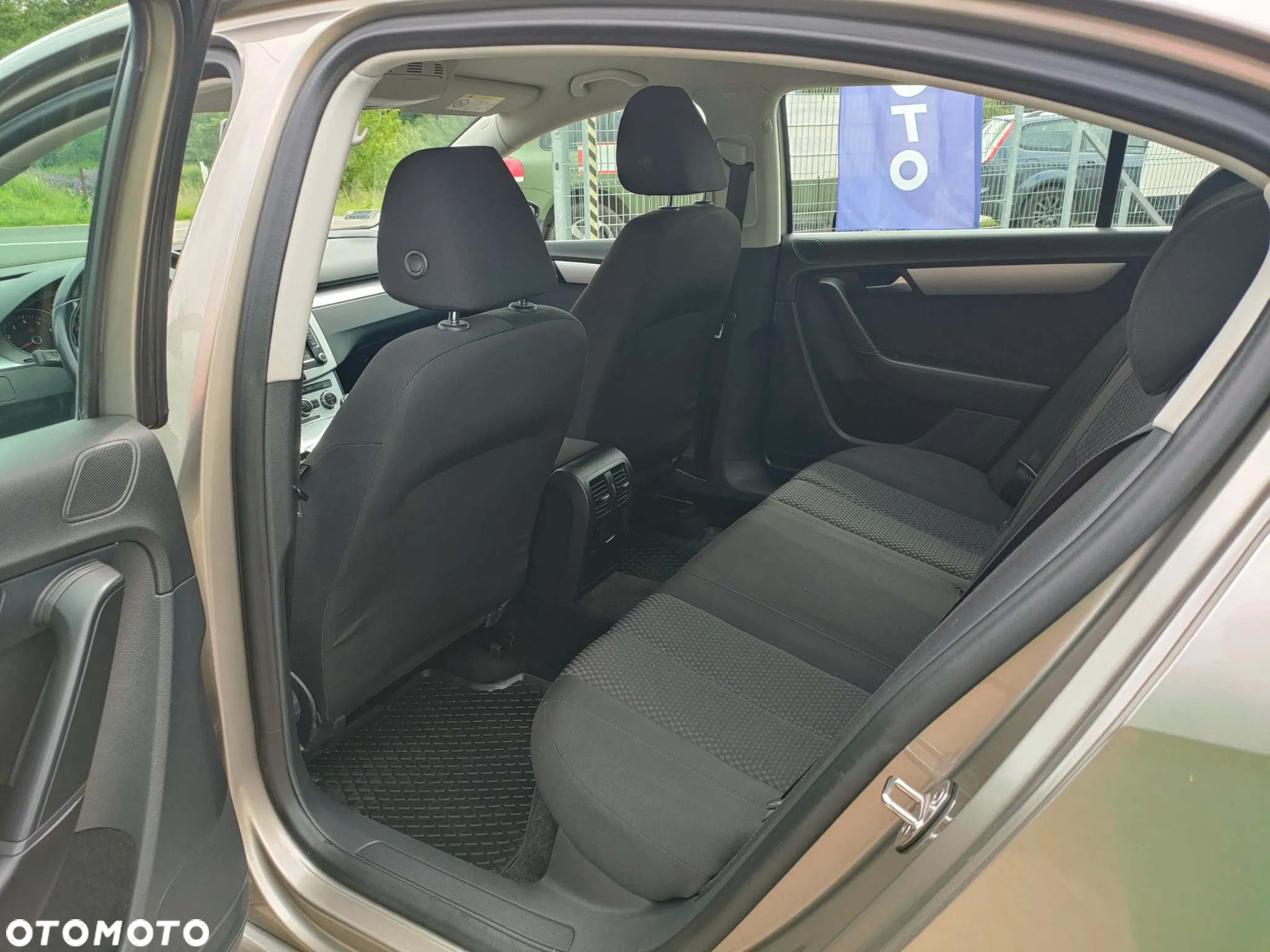 Volkswagen Passat 1.4 TSI Comfortline - 21