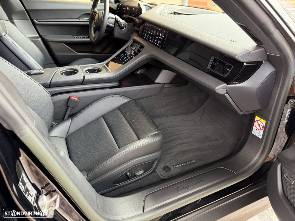 Porsche Taycan Bateria Performance Plus - 18