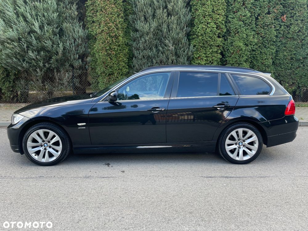 BMW Seria 3 320d - 22