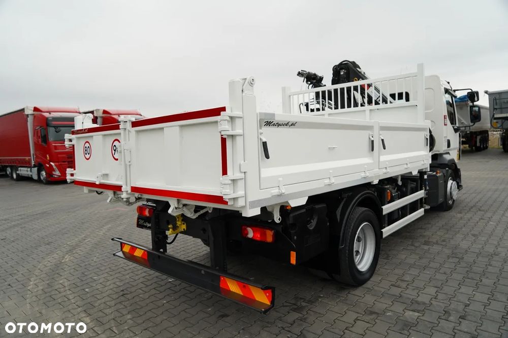 Renault D12  / WYWROTKA 3 STRONNA / HYDROBURTA / HDS HIAB 077 BS2  / ROTATOR / PILOT / EURO 6 - 13