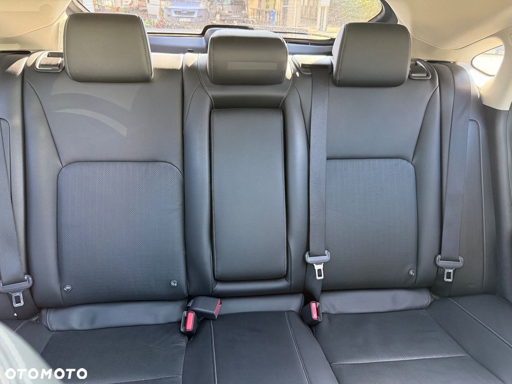 Honda Civic 2.0 i-MMD Advance BSI CVT - 31