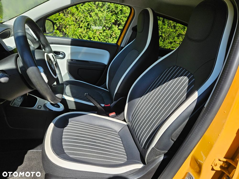 Renault Twingo TCe 90 EDC INTENS - 9