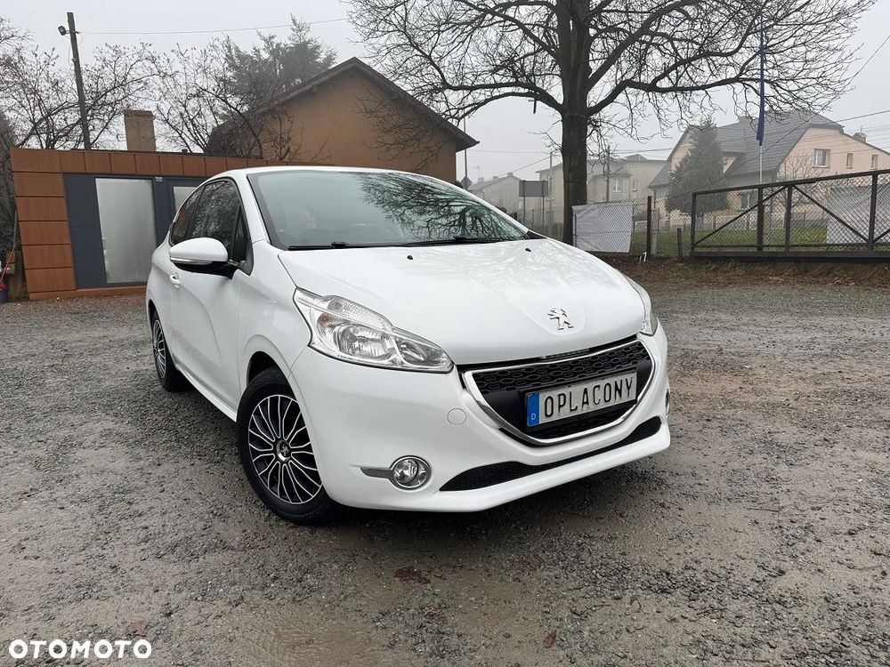 Peugeot 208 - 20