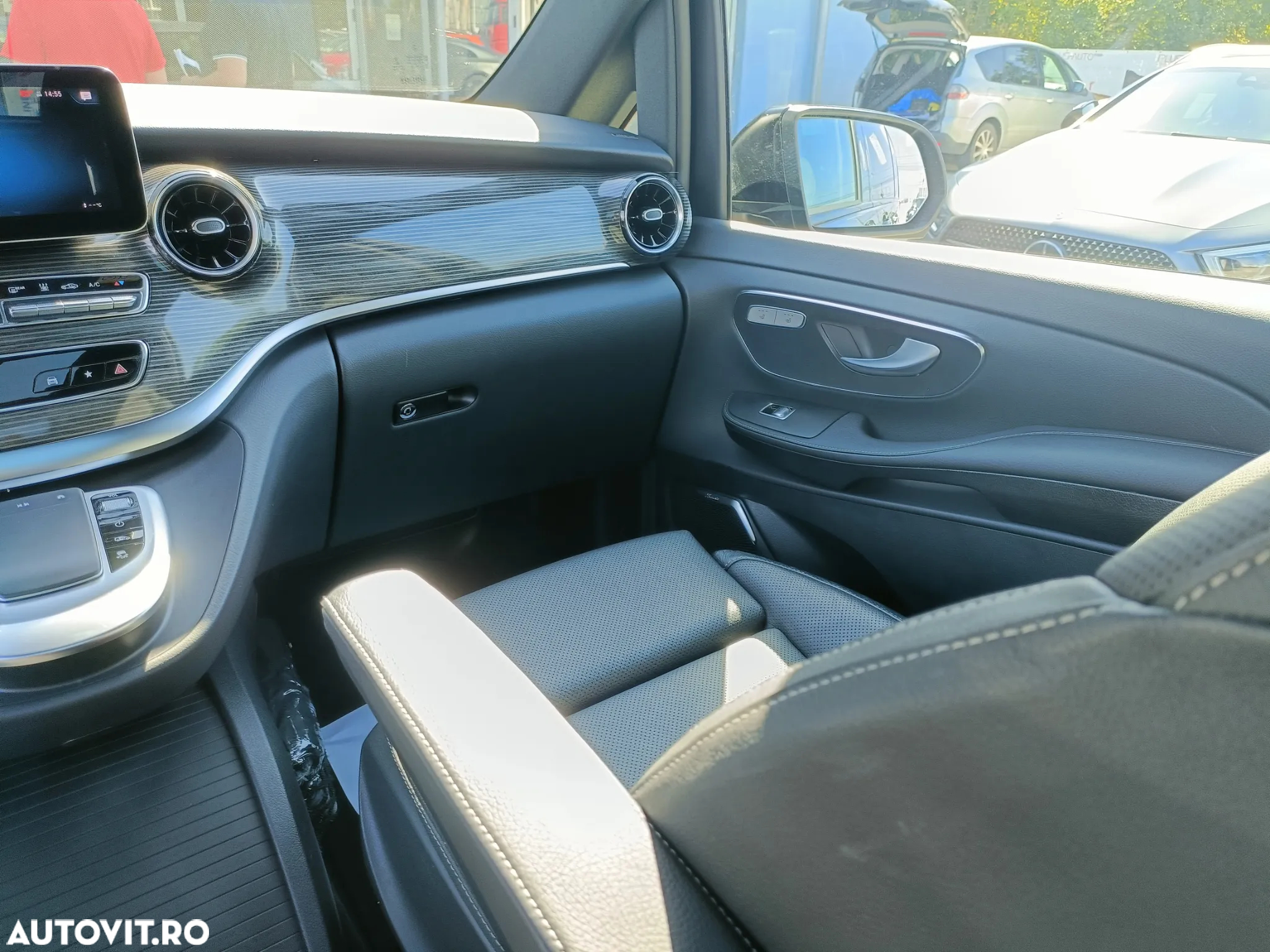Mercedes-Benz V 300 d Combi Lung 237 CP AWD 9AT Avantgarde - 12