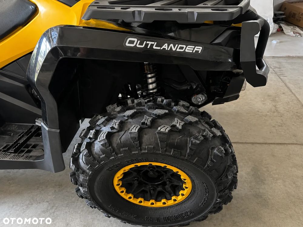Can-Am Outlander Max - 3