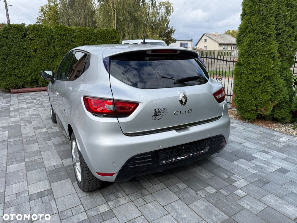 Renault Clio 0.9 Energy TCe Limited EU6 - 10