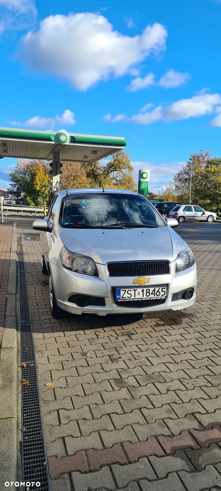 Chevrolet Aveo 1.2 16V LS - 2