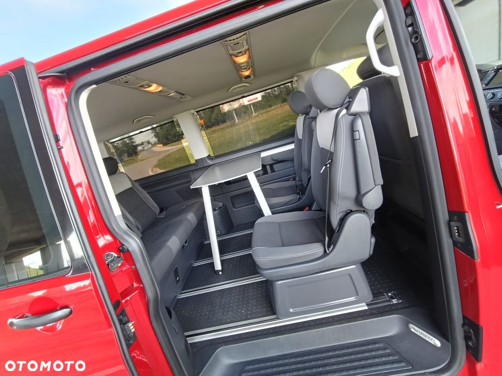Volkswagen Multivan - 4