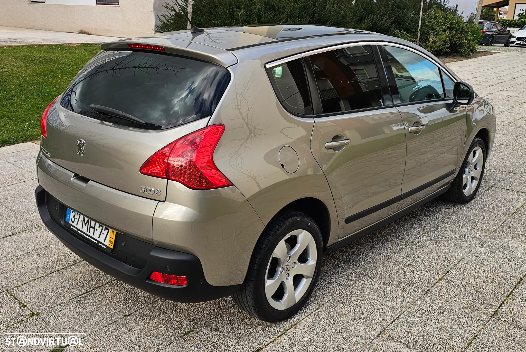 Peugeot 3008 1.6 HDi Active - 4