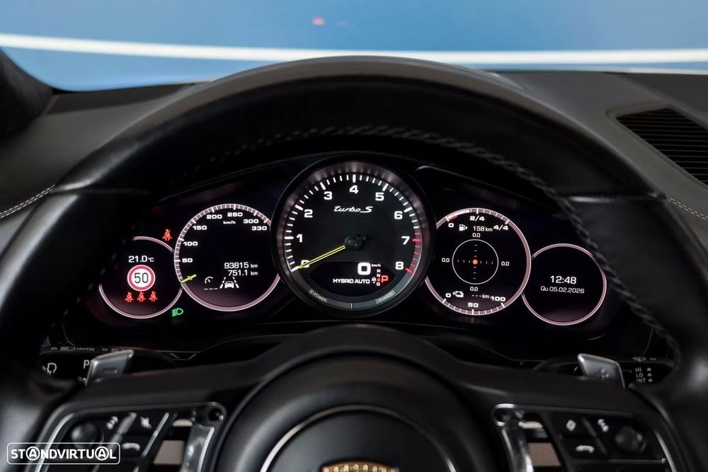 Porsche Cayenne Coupé Turbo S E-Hybrid - 8