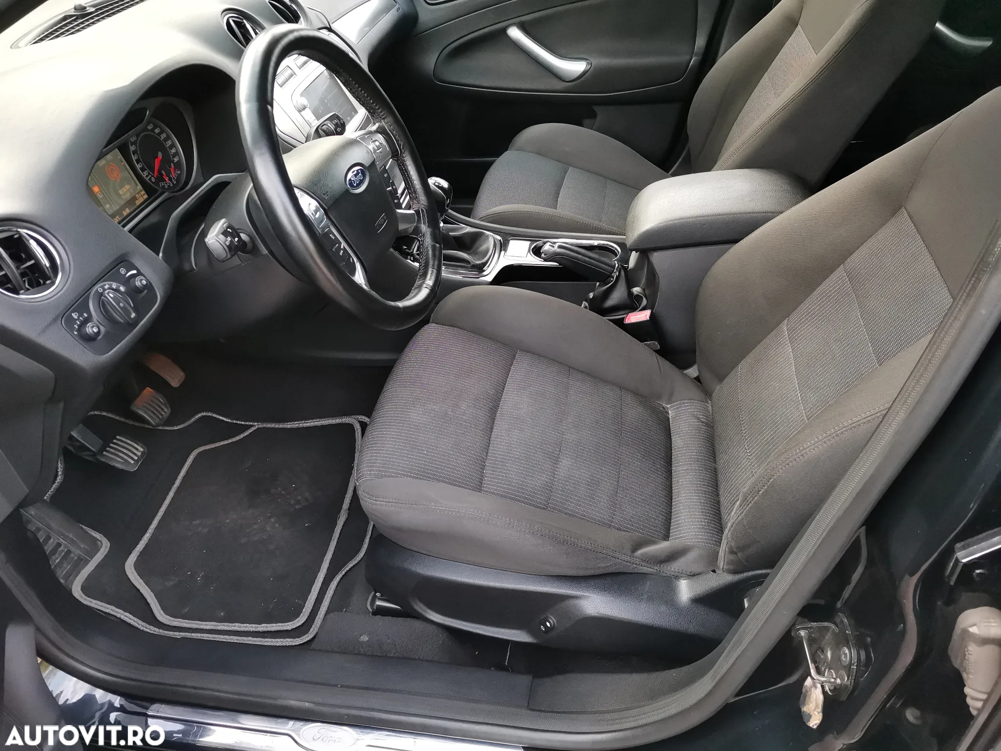 Ford Mondeo 2.0 TDCi Titanium X - 8