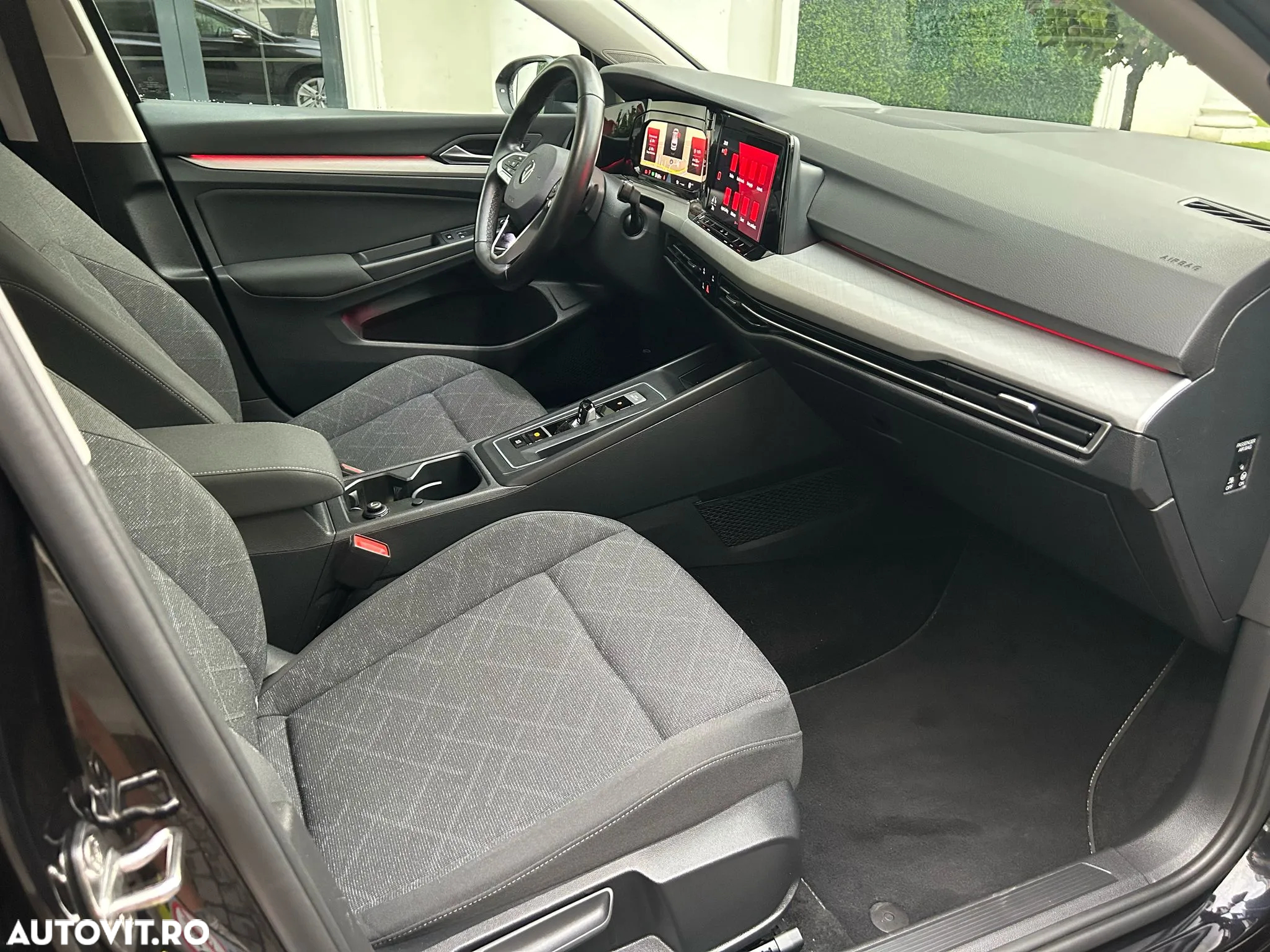 Volkswagen Golf 2.0 TDI DSG Life - 4