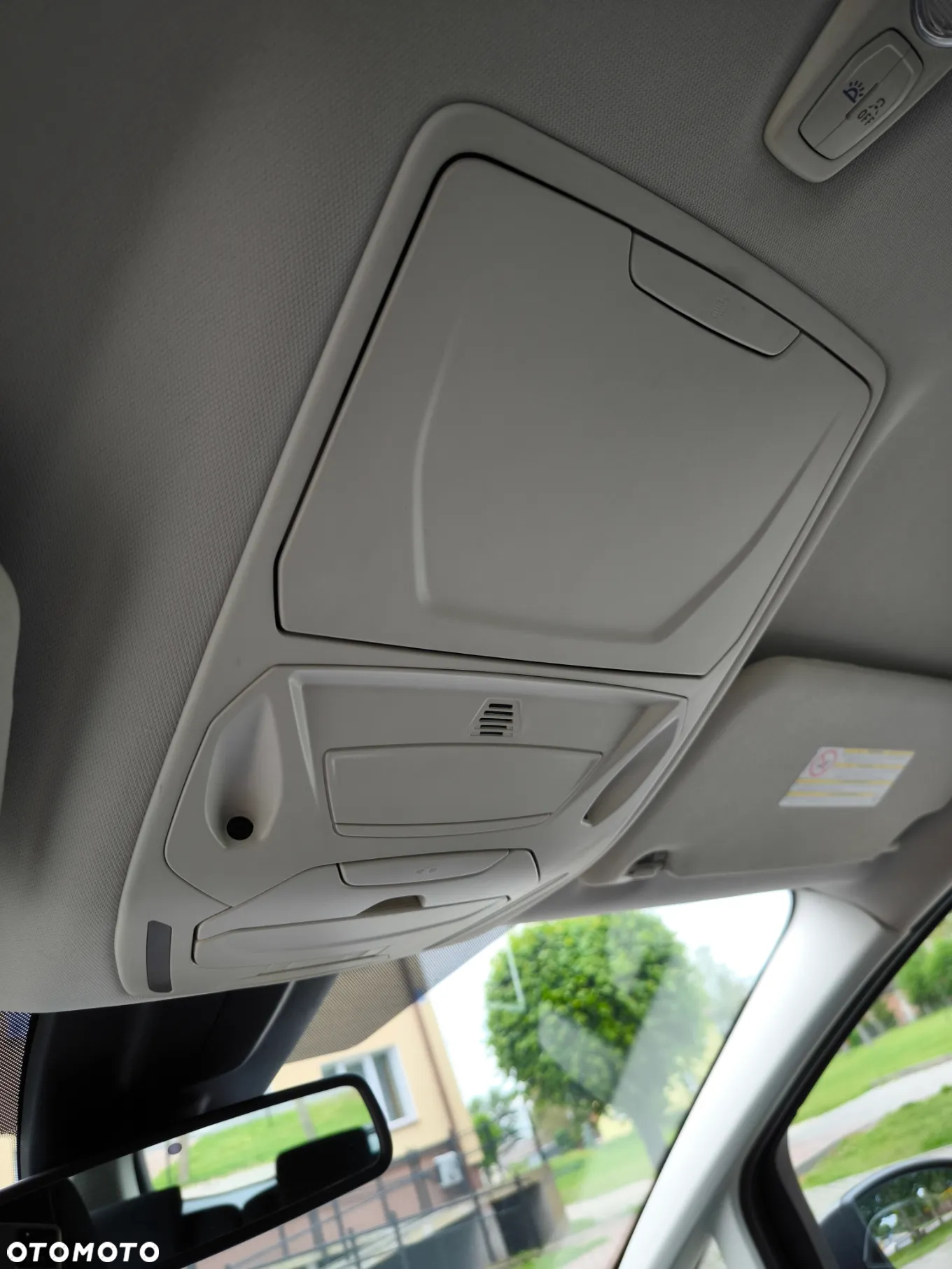 Ford C-MAX 1.6 TDCi Titanium - 27