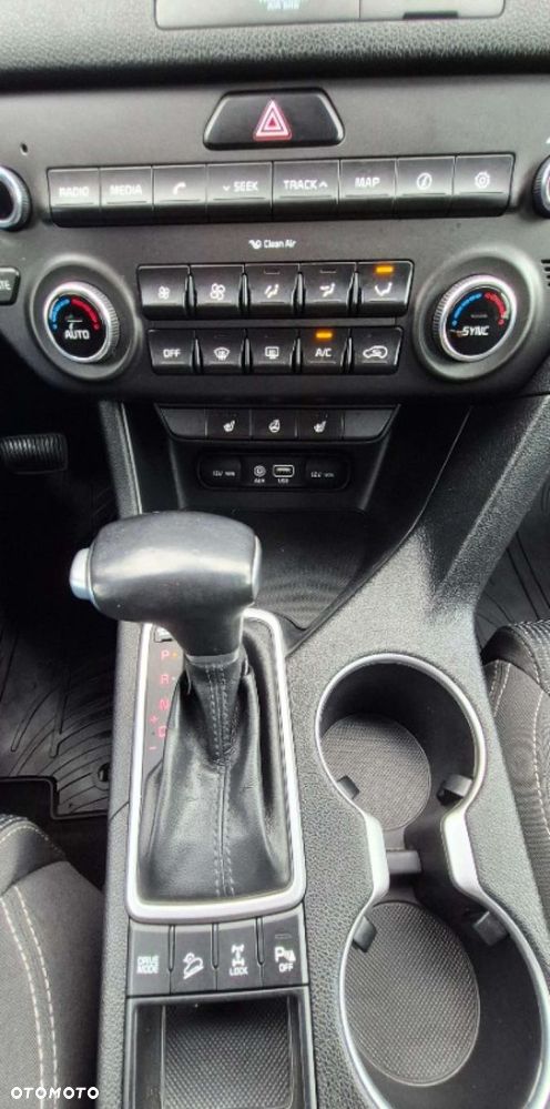 Kia Sportage - 25