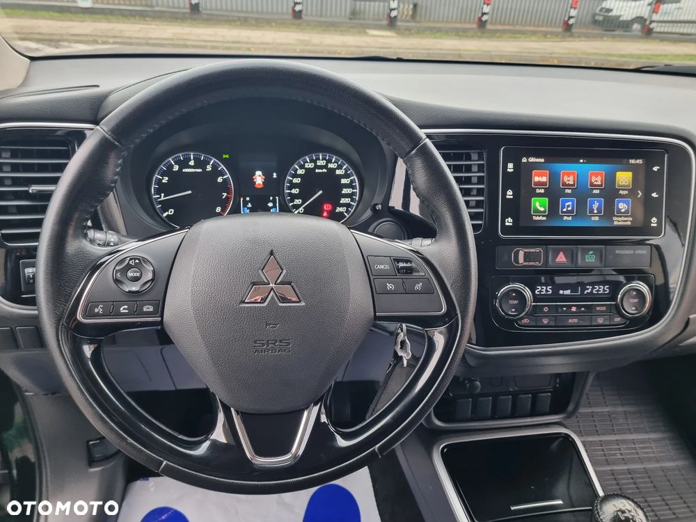 Mitsubishi Outlander 2.0 2WD Edition 100 - 22