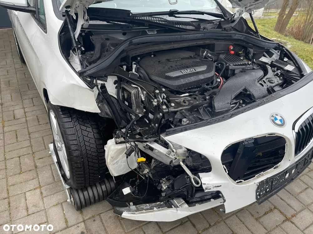 BMW Seria 2 216d Advantage - 9