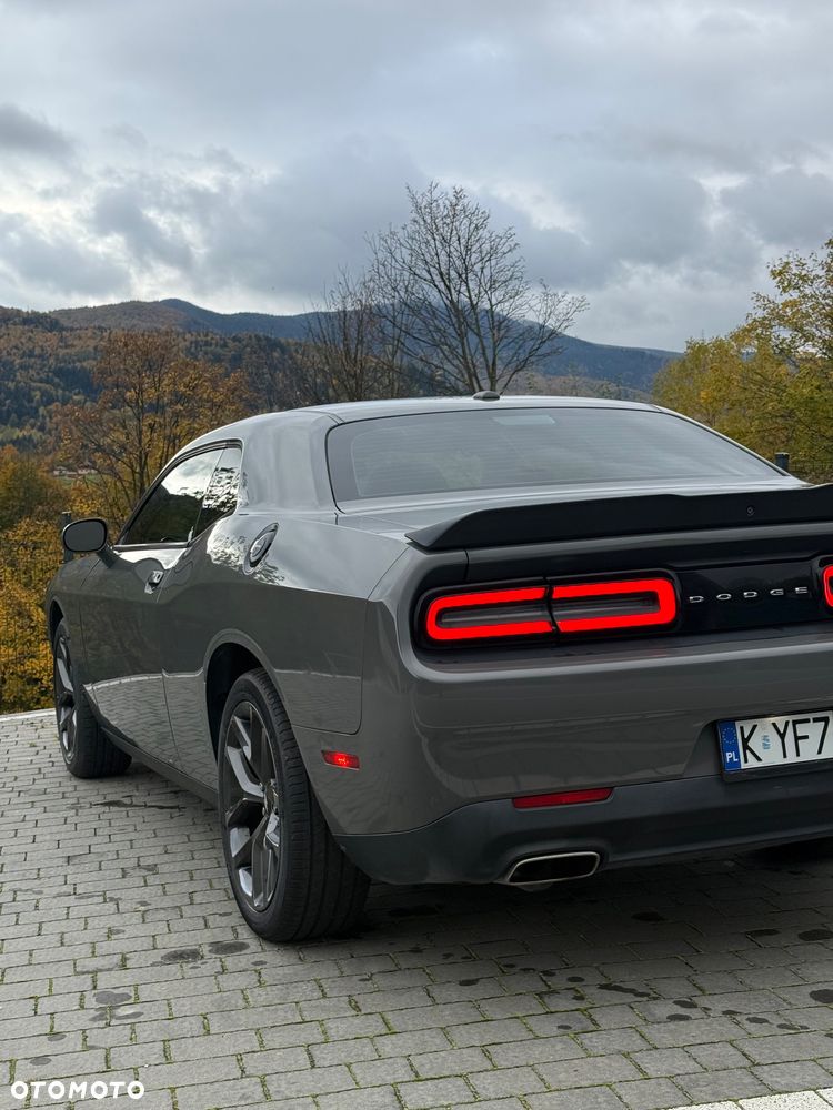Dodge Challenger Automatik SXT Plus - 11