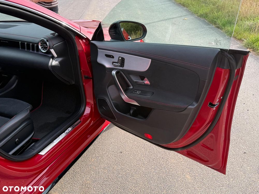 Mercedes-Benz CLA AMG 45 S 4-Matic 8G-DCT - 8