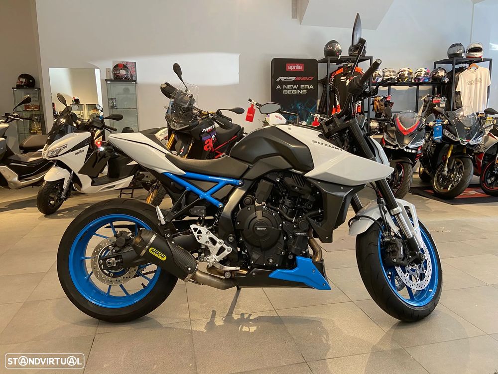 Suzuki GSX - 1